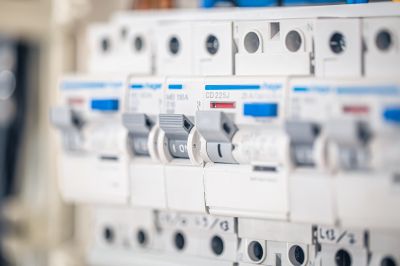 Circuit Breakers Installation